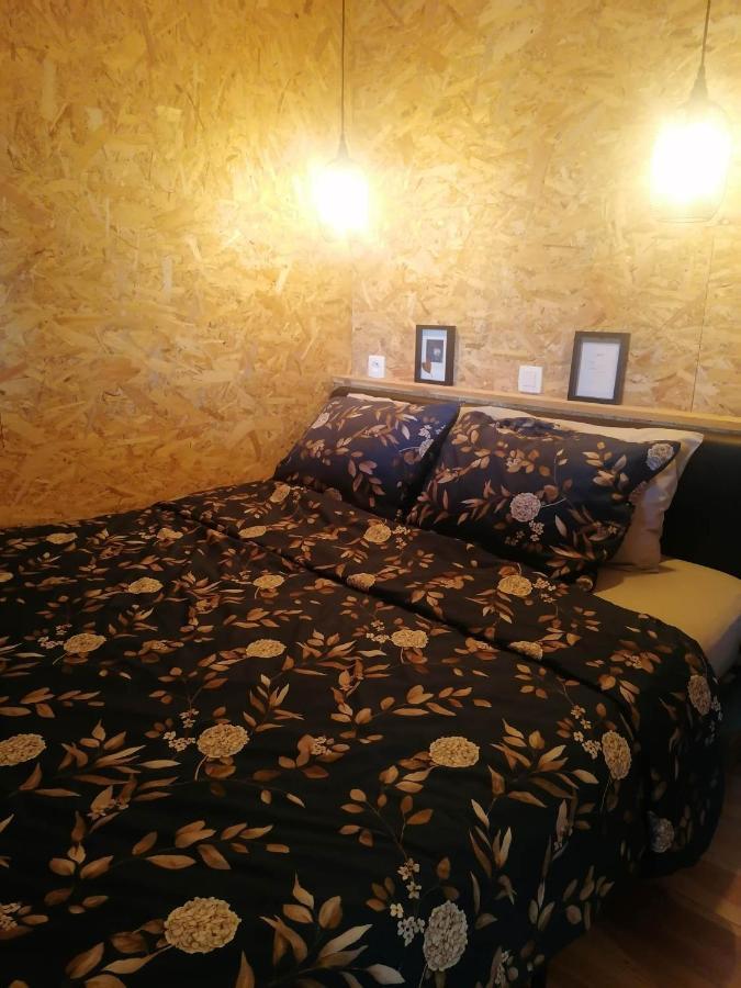 Au Pre De Mukky Villa Andenne Eksteriør billede